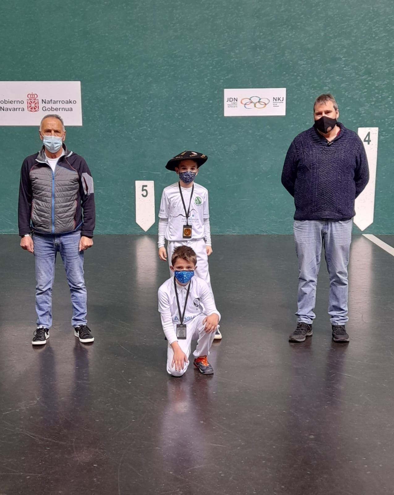 Navarro y XXXIV JDN-36M Mano Individual